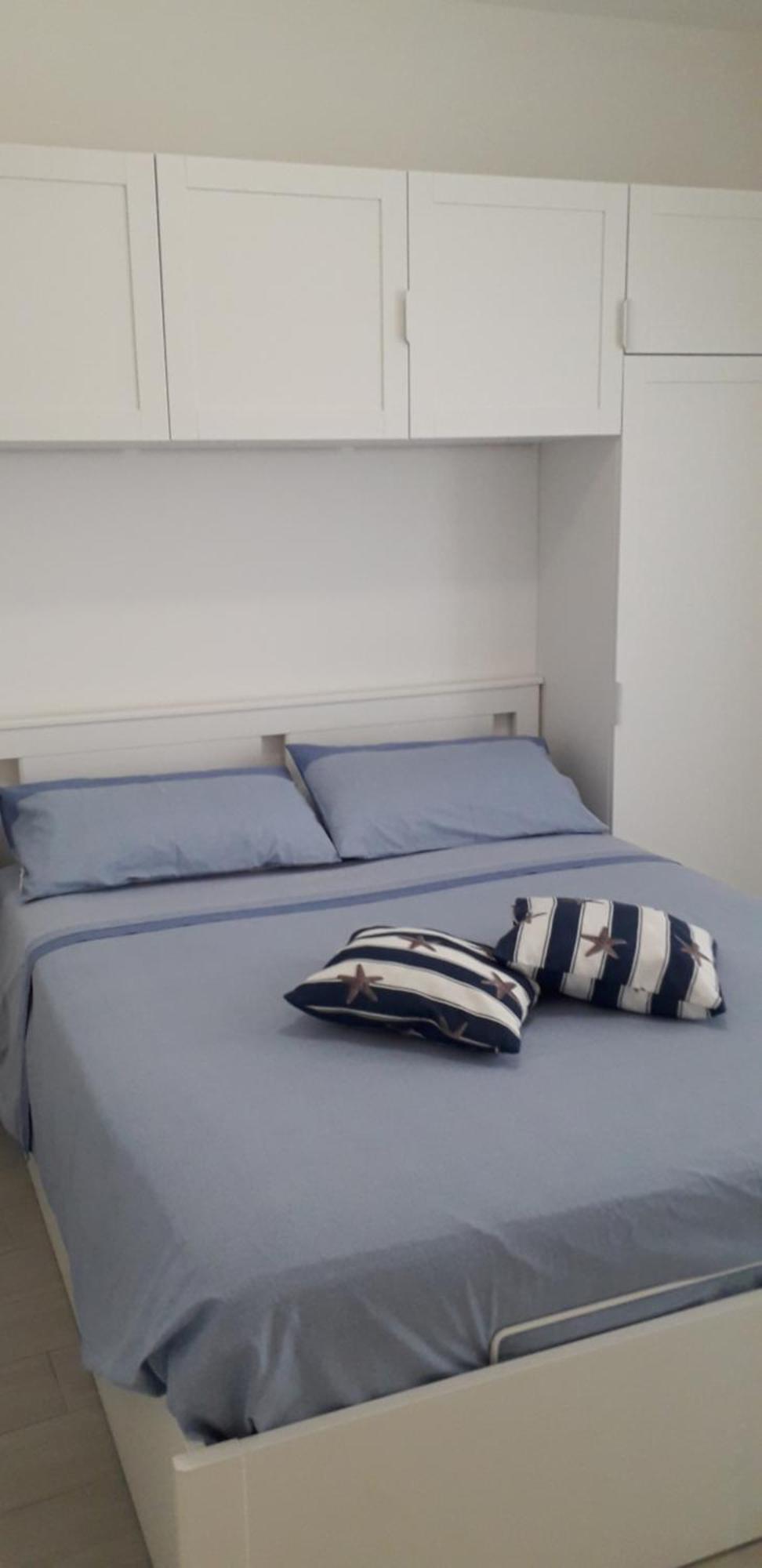 Lamberti Beach Apartment - 150 M From The Sea - Just Renewed - Wifi Savona Eksteriør bilde